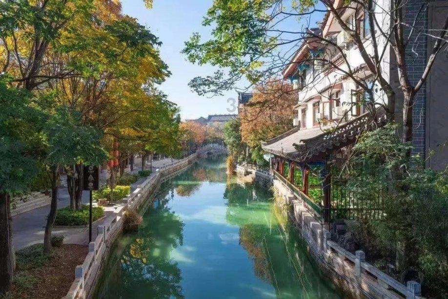 旋转轮胎